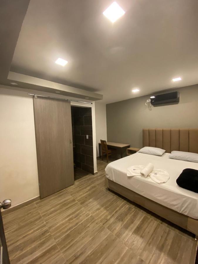 Poblado Living Hotel Medellin Exterior photo